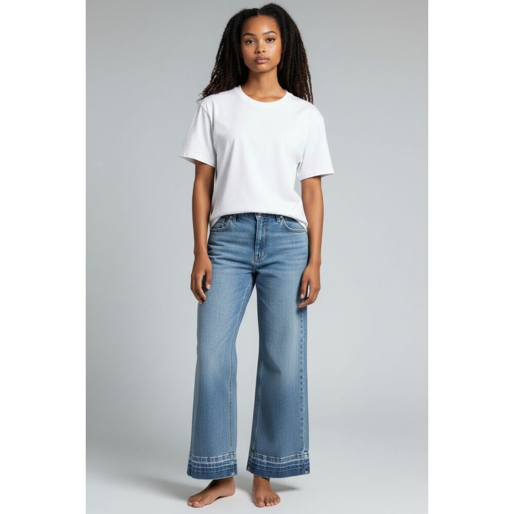LOFT Women's Size 12 Modern Trouser Jeans Wide Leg Light Wash Stretch Denim